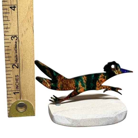 Southwest Enameled Metal Sculpture Roadrunner Sandstone Base 3" Decorative Bird - Picture 9 of 10